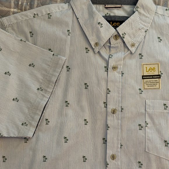 NWT Lee Premium Quality, Button‎ down shirt, size L,  100% cottton - Picture 1 of 5